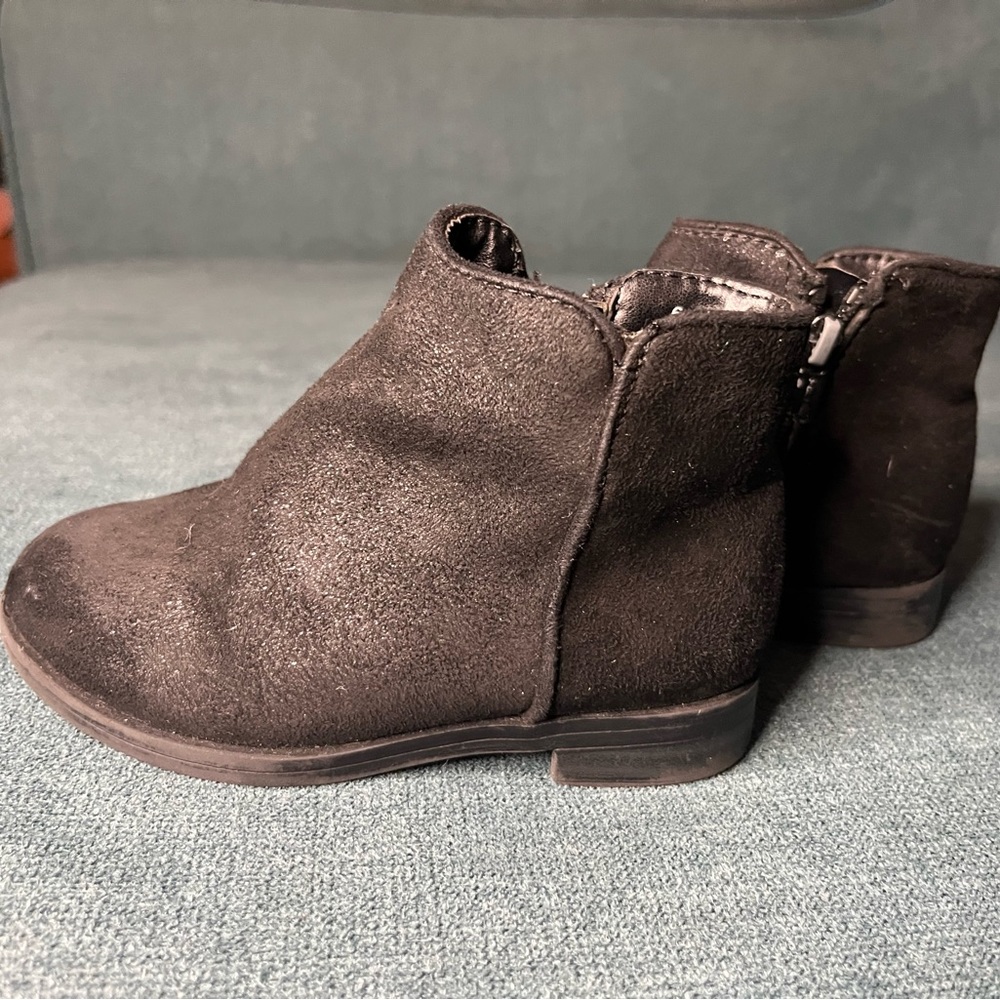 Toddler Girls Cat & Jack Black Sparkly Boots - Picture 2 of 4